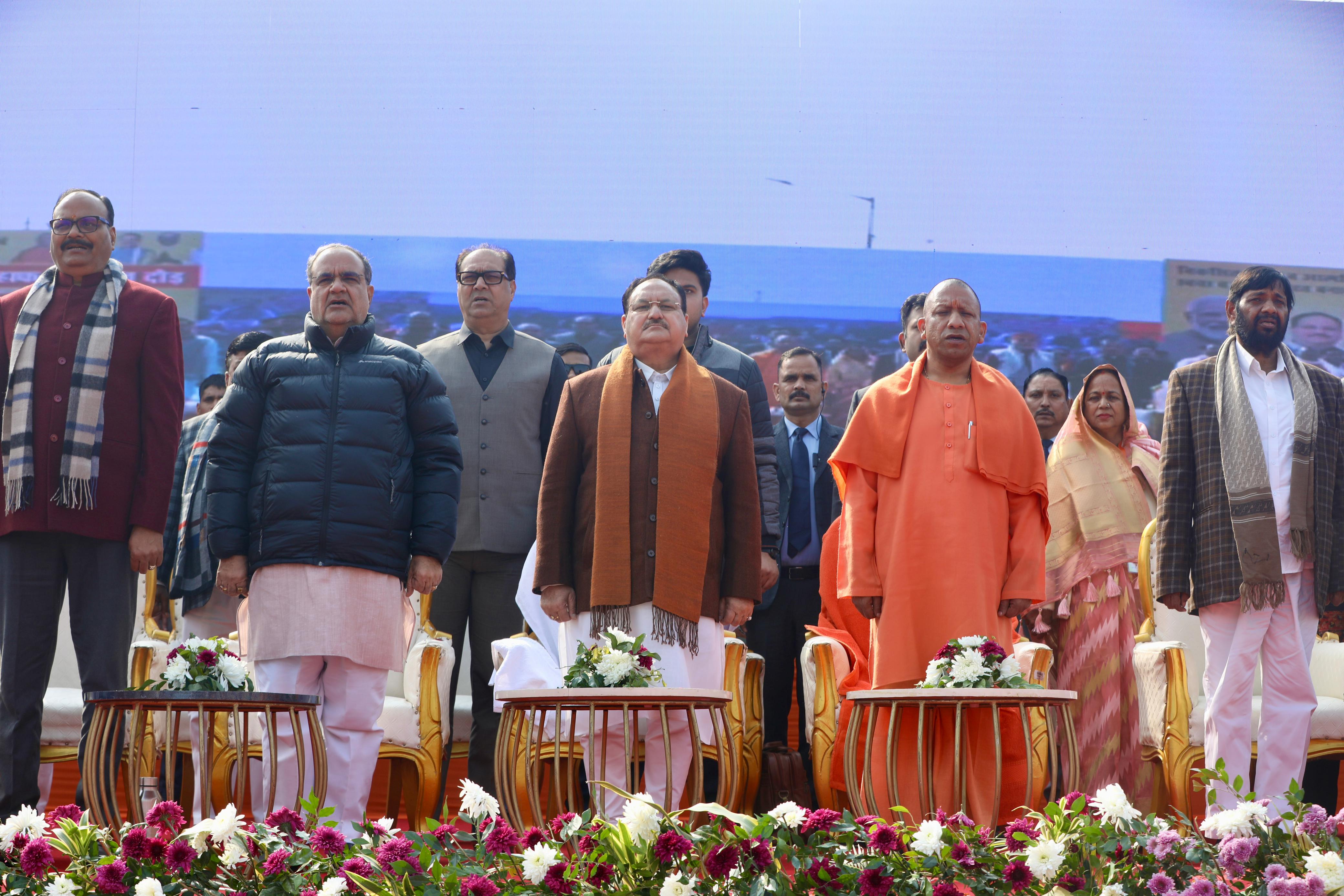 Hon'ble BJP National President Shri J.P. Nadda while addressing "Mahila Half Marathon Daud" at Dubagga Chauraha,…